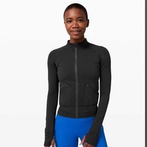 Lululemon Open Stride Run Bomber Graphite Grey -